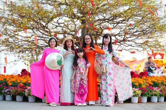 , Green Paradise Tet Fest 5