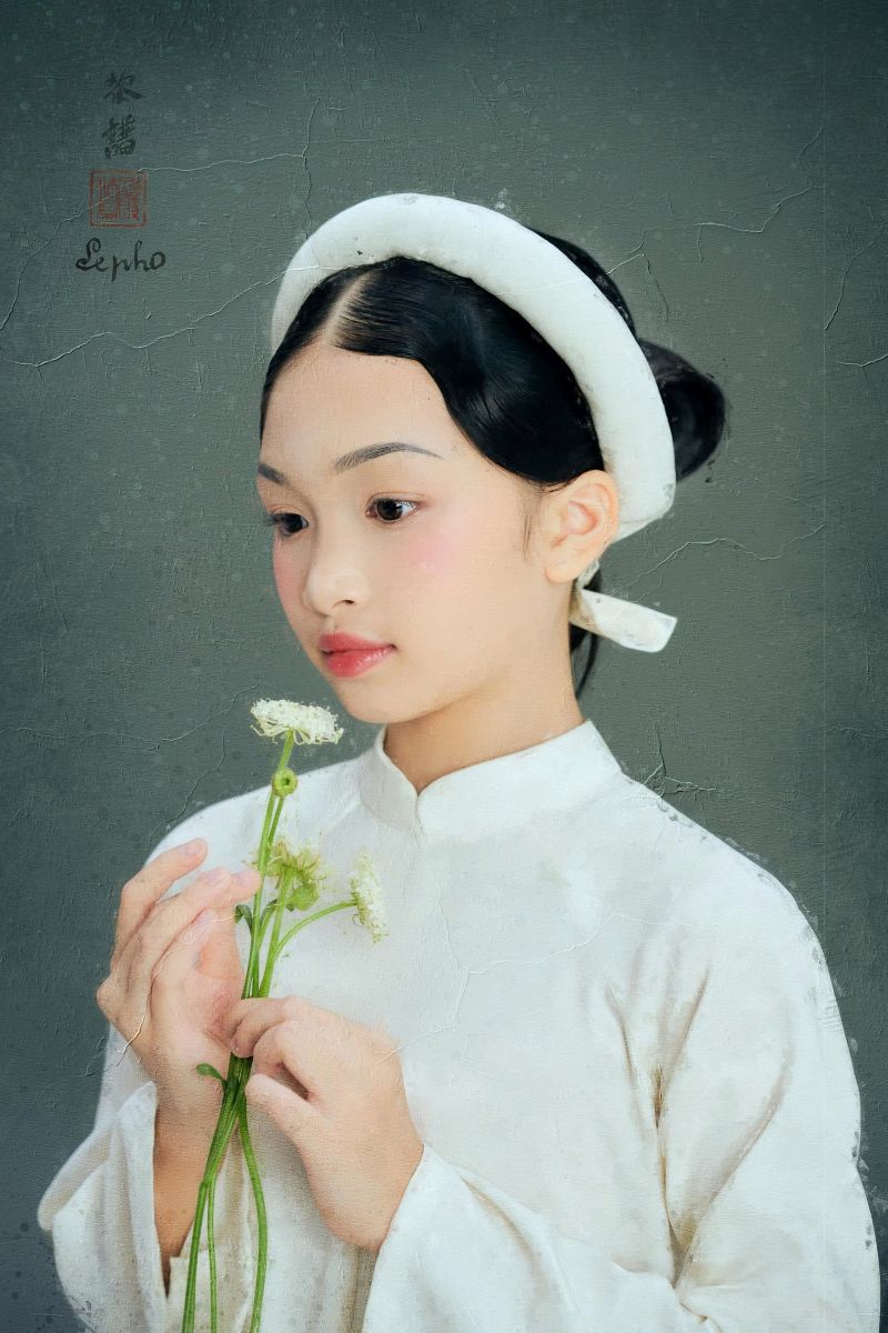 Phu nu hien dai ruby tam nhi nang tho 04