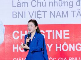 CHRISTINE HỒ THỤY HỒNG PHÚC – NỮ LÃNH ĐẠO TRẺ ĐANG TÁI ĐỊNH NGHĨA NETWORKING DOANH NHÂN TẠI VIỆT NAM