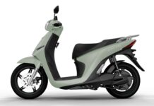 Giá xăng tăng vọt, người dùng Việt rủ nhau chốt cọc sớm VinFast Feliz II: Đi 2,5 năm không mất chi phí, hết lo cảnh “găm hàng, đóng cửa”