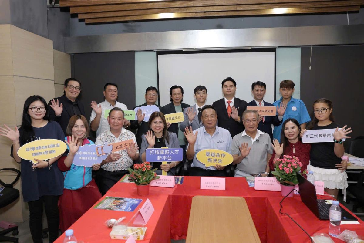 Phu nu hien dai ket noi nhan tai viet nam dai loan 02