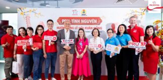 Tập thể nhân viên, tư vấn viên Prudential khởi đầu năm mới ý nghĩa bằng hoạt động hiến máu