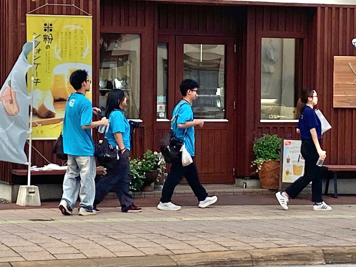 Phu nu hien dai nhiep anh ba han 03