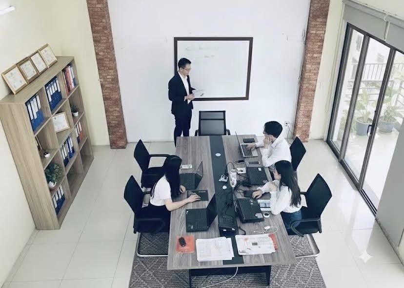 Luật sư Đà Nẵng – Giải pháp pháp lý chuyên nghiệp và tận tâm tại miền Trung 2 phu nu hien dai luat su da nang 02