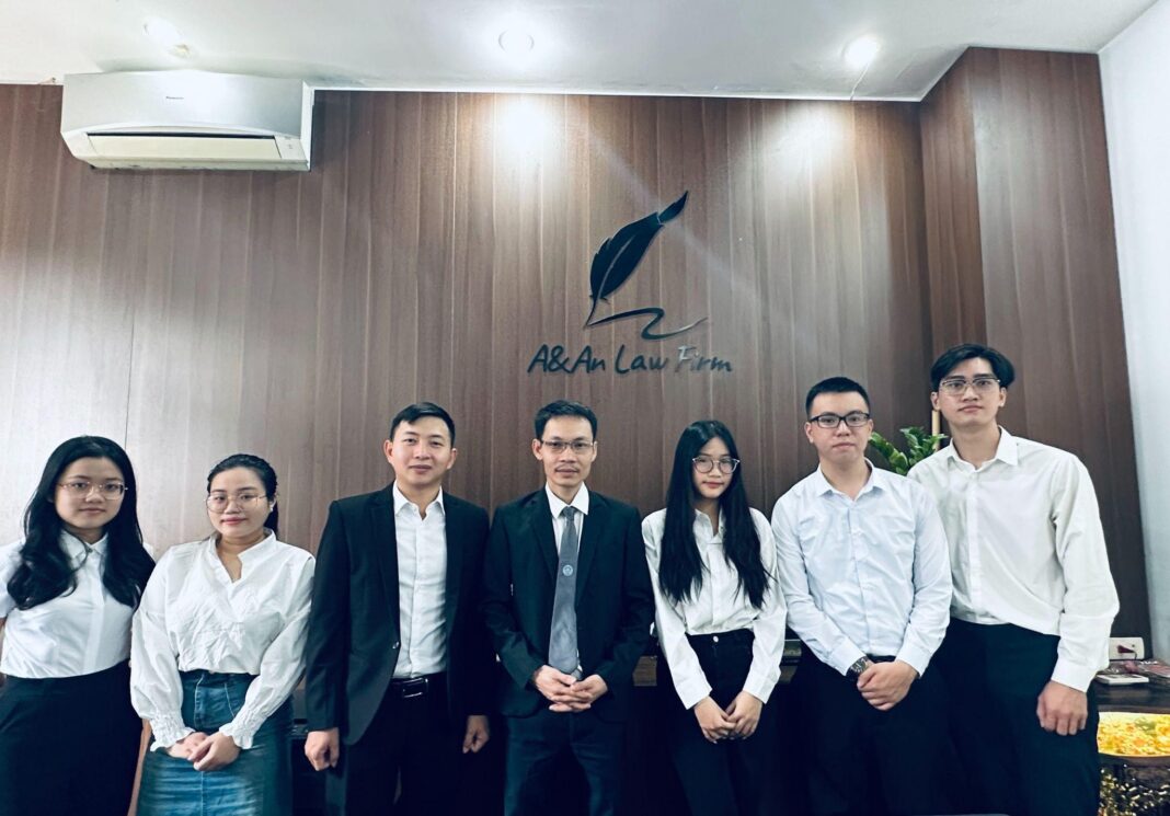 phu_nu_hien_dai_luat_su_da_nang_03