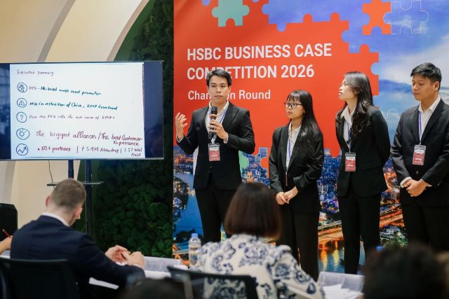 Phu nu hien dai HSBC 02