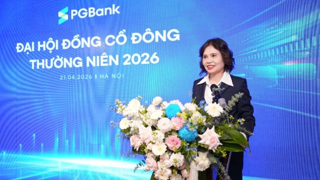Phu nu hien dai PG Bank 03