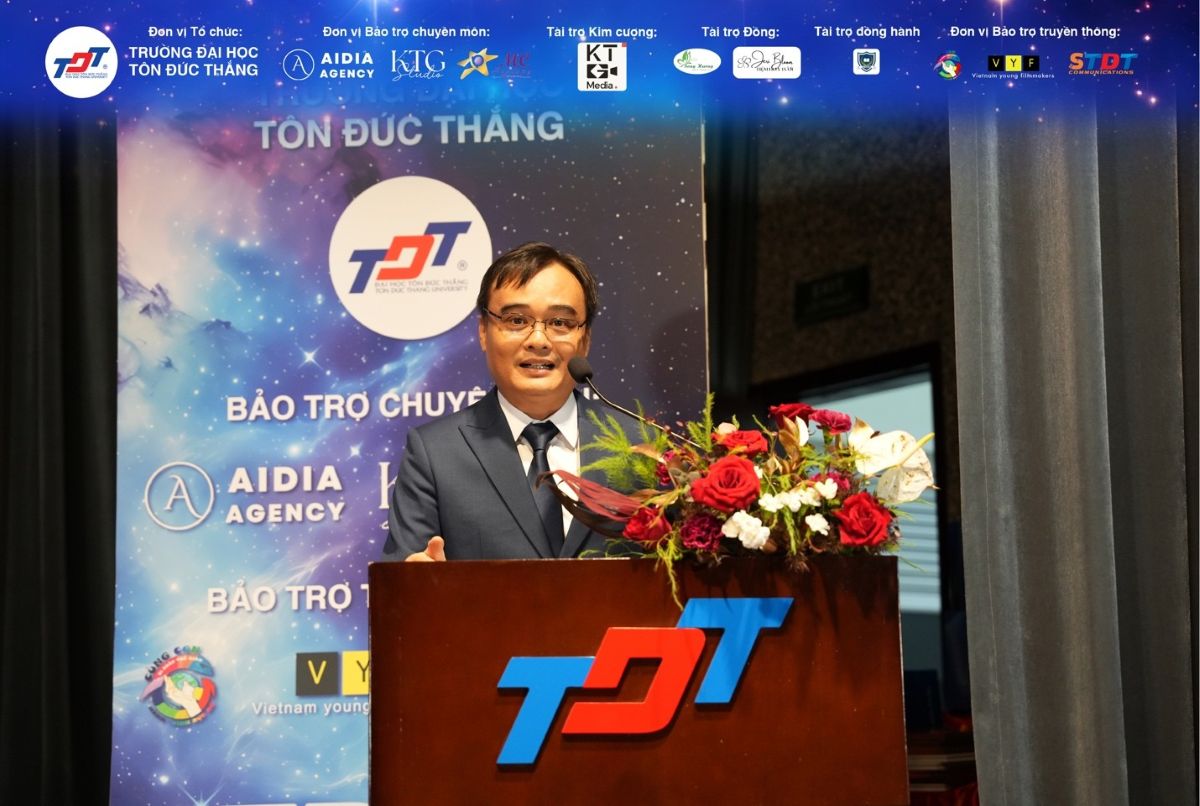 Phu nu hien dai TDTU Destination 2026 02