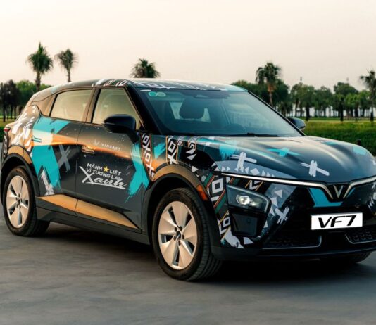 Đếm ngược ưu đãi tháng 4: VF 7 lăn bánh chỉ từ hơn 700 triệu đồng