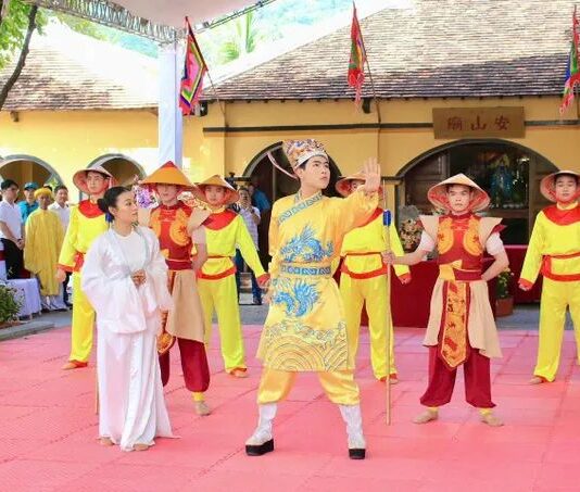 Giữ hồn lễ hội biển