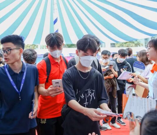 Logistics khát nhân lực, rộng cửa cho sinh viên