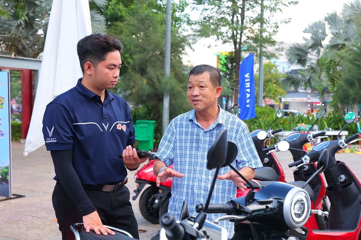 Phu nu hien dai Evo Lite 04