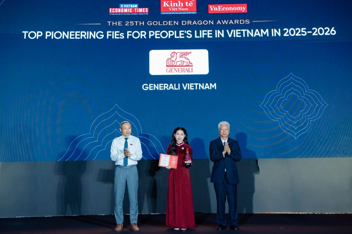 Phu nu hien dai GENERALI giai thuong rong vang 01