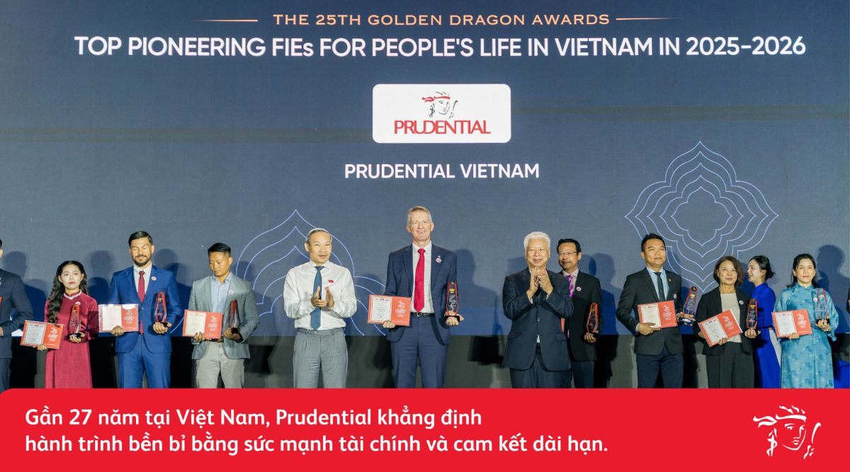Phu nu hien dai Prudential Viet nam 05