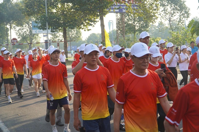 Phunuhiendai triannguoilaodong12