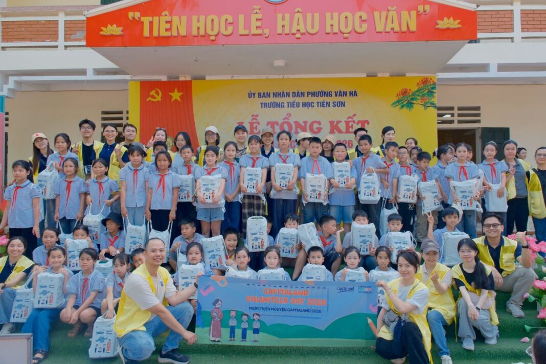 Phu_nu_hien_dai_CapitaLand_Development_01