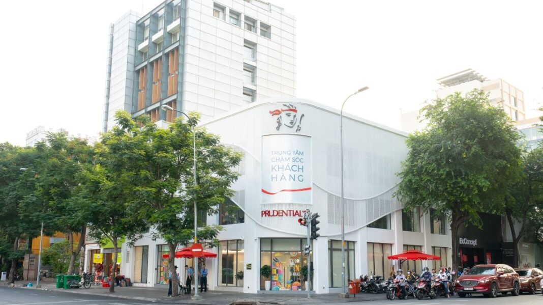 Phu_nu_hien_dai_Prudential_VIB_02