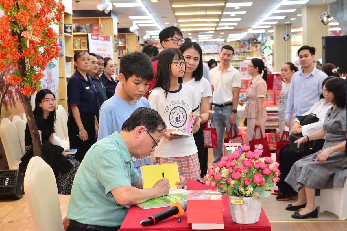 Ra mắt Boxset bìa cứng: “Nguyễn Nhật Ánh - Từ Sách Đến Phim” 3 Phu nu hien dai nguyen nhat anh 03