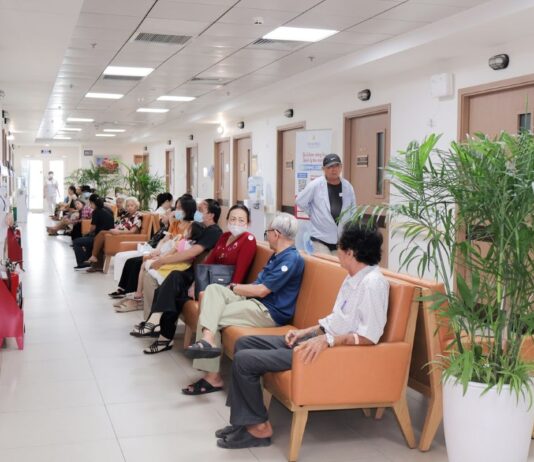 2.000 người dân Cần Thơ tham gia chương trình khám sức khỏe toàn dân của Vinmec