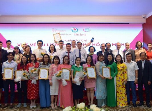 Vinh danh các tác phẩm báo chí góp phần quảng bá du lịch TPHCM
