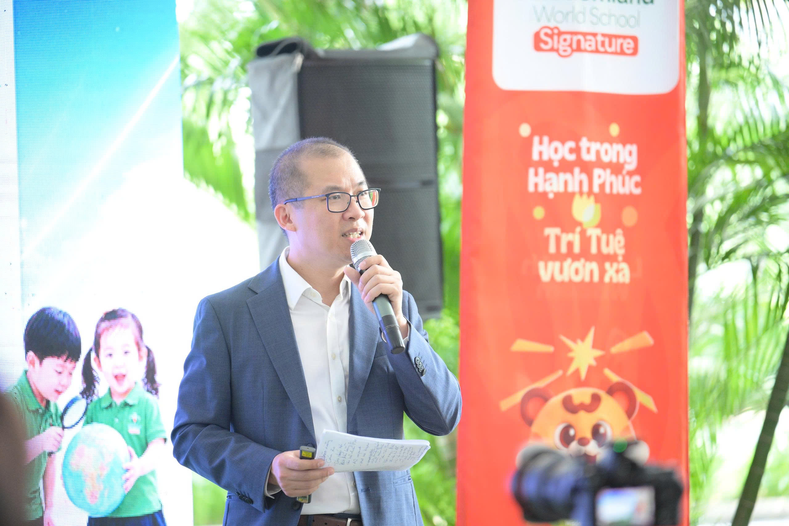Khám phá thế giới từ những Vì sao? 4 Phu Nu Hien Dai Wisdomland World School 5