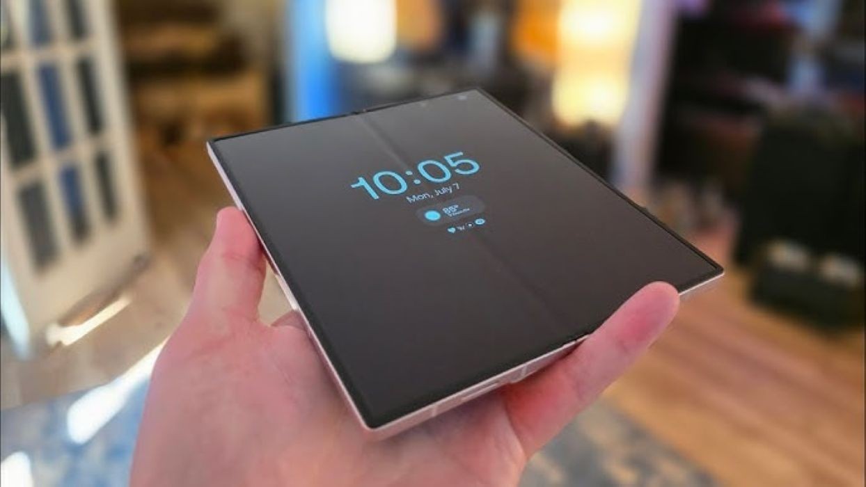Cách chọn điện thoại gập Samsung trước khi Galaxy Z Flip 8 mở bán 1