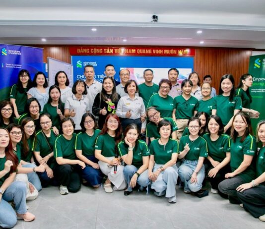 Standard Chartered Việt Nam thúc đẩy giáo dục tài chính toàn diện cho giới trẻ
