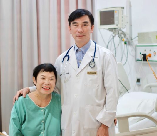 Vinmec Phú Quốc cứu nữ Việt kiều 82 tuổi thoát “cửa tử” sau 10 phút ngừng tim
