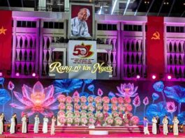TPHCM rực rỡ đêm nghệ thuật chào mừng 50 năm Thành phố vinh dự mang tên Bác