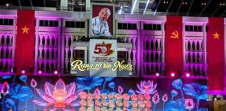 TPHCM rực rỡ đêm nghệ thuật chào mừng 50 năm Thành phố vinh dự mang tên Bác