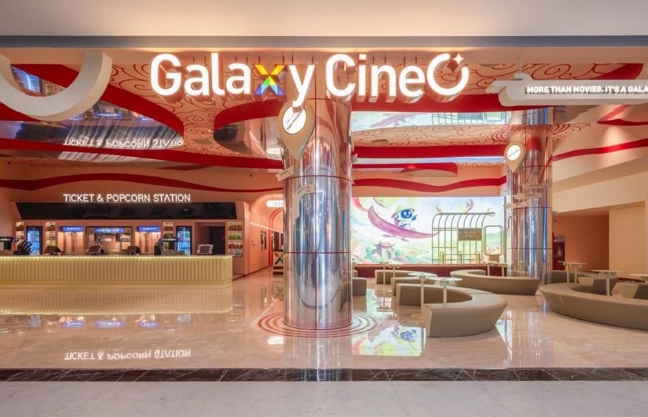 CHÍNH THỨC KHAI TRƯƠNG TRUNG TÂM THƯƠNG MẠI VINCOM PLAZA ĐAN PHƯỢNG 4 Phu nu hien dai Vincom plaza 04