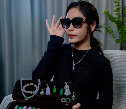 “Cột sống của Len” — Từ nhân viên lương 20 triệu tại “ông lớn” gameshow Việt, nợ 200 triệu ở tuổi 25 đến founder sở hữu bộ sưu tập ngọc phỉ thúy đáng ngưỡng mộ