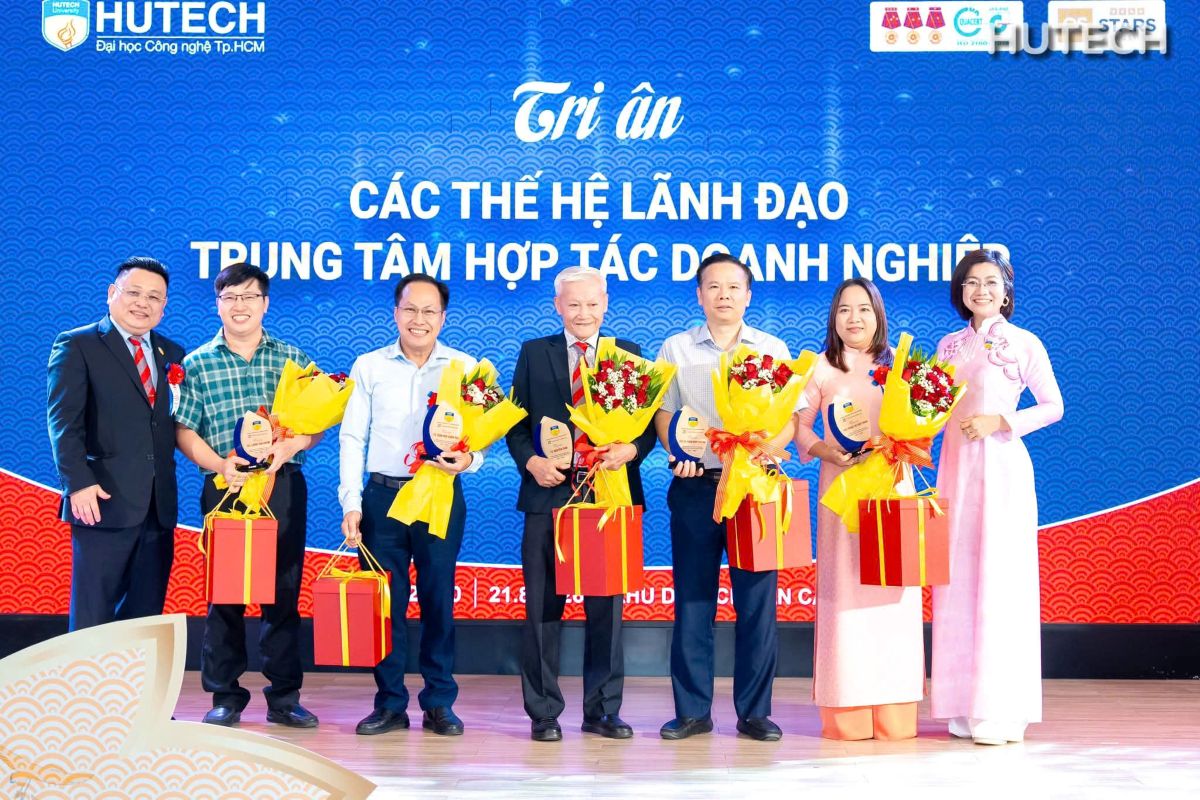 Phu nu hien dai hutech 03