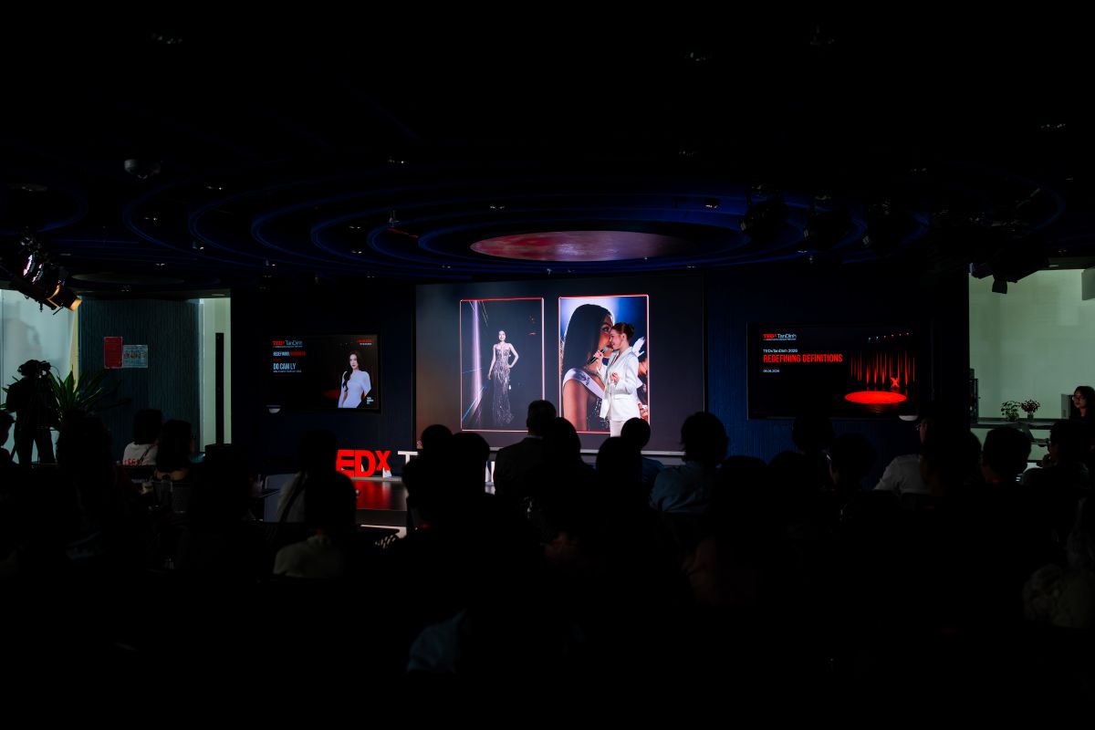 TEDxTanDinh 2026: Khán phòng đọng lại trong sự tập trung tuyệt đối 3