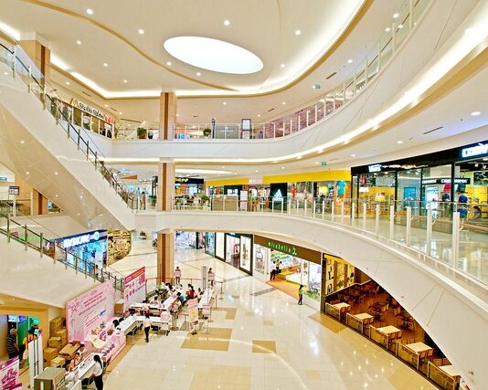 TPHCM có nhiều lợi thế phát triển trung tâm outlet quy mô lớn