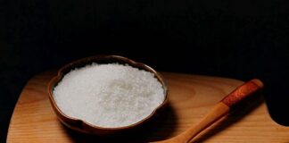 Vì sao bột ngọt có thể giúp món ăn giảm muối mà vẫn ngon?