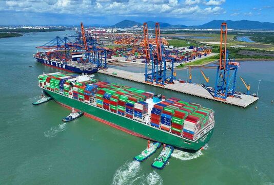 TPHCM thúc đẩy hợp tác cảng biển theo hướng xanh, thông minh