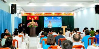 Đưa chuyển đổi số đến từng khu dân cư