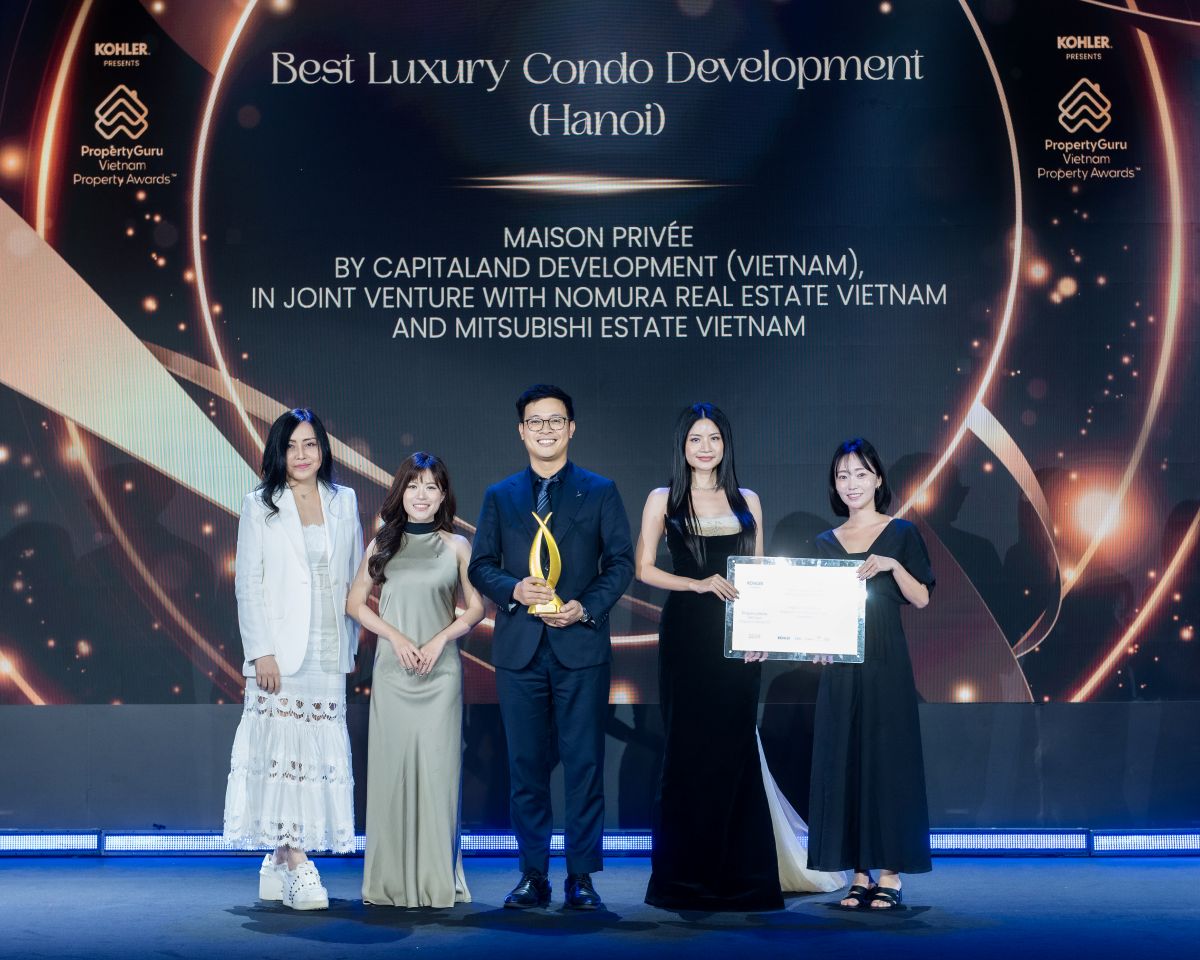 Phu nu hien dai CapitaLand Development 02