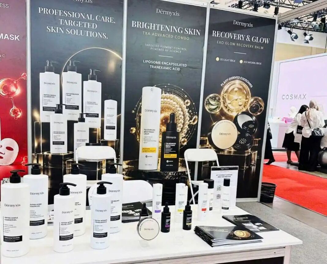 Phu_nu_hien_dai_Cosmobeaute_Indonesia_2026_02