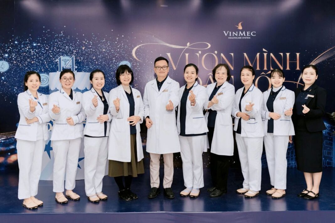 Phu_nu_hien_dai_Vinmec_ha_Long_03