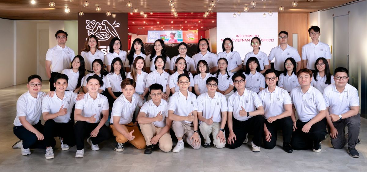 Phu nu hien dai nestle cup thanh giong 05