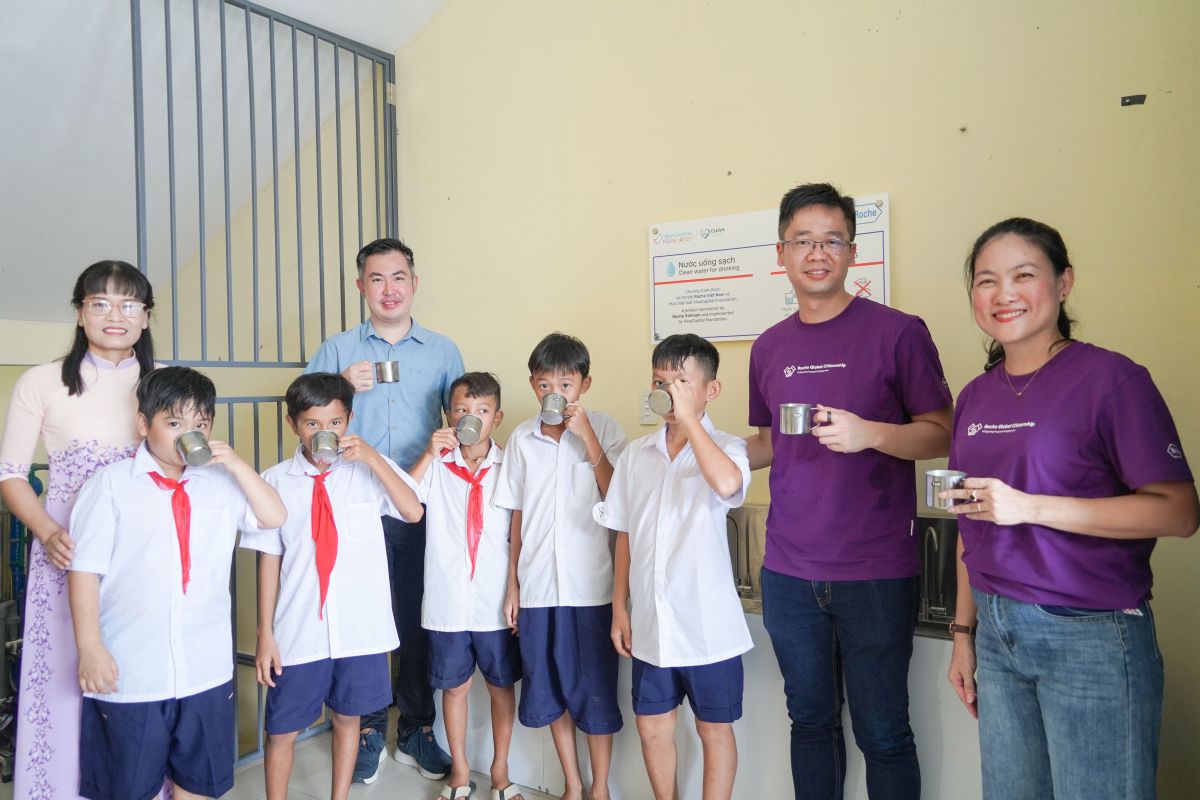 HÀNH TRÌNH CHUYỂN HÓA TỪ HỢP LỰC NỘI BỘ ĐẾN KIẾN TẠO MỘT CỘNG ĐỒNG KHỎE MẠNH HƠN CỦA ROCHE VIỆT NAM 2 Phu nu hien dai roche 02