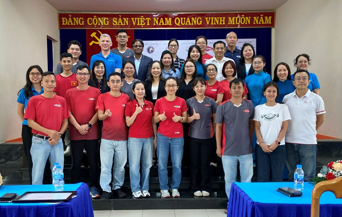 Phu nu hien dai saigonchildren 04