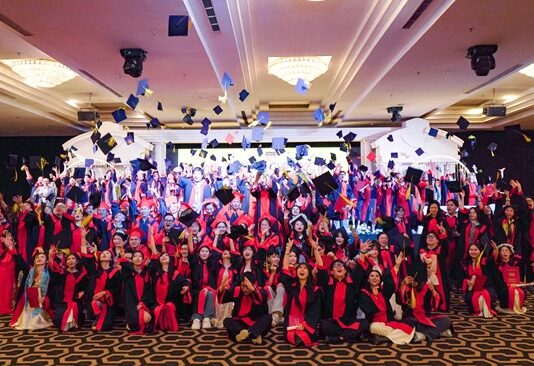 Arena Multimedia cùng Aptech tổ chức lễ tốt nghiệp cho 673 tân khoa