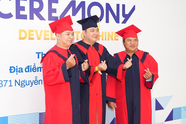 Arena Multimedia cùng Aptech tổ chức lễ tốt nghiệp cho 673 tân khoa 1 Phunuhiendai Designed to Shine – Develop to Shine 2