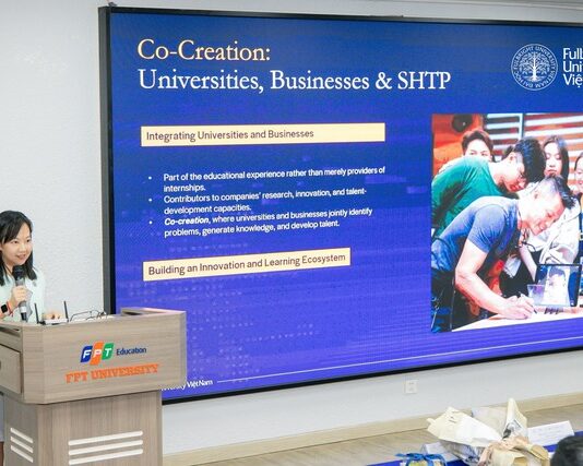 Thúc đẩy mô hình đại học gắn với hệ sinh thái công nghệ cao